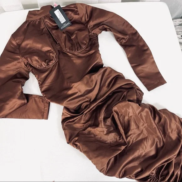 🌟SOLD PRETTYLITTLETHING Chocolate high neck underwire detail ruched midi 6 NEW - Picture 15 of 15